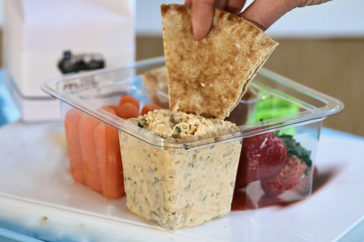 Spicy_Smashed_Chickpea_1200x800